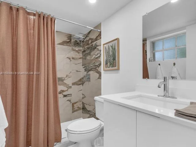 251 Galen Dr # 201E, Key Biscayne FL 33149