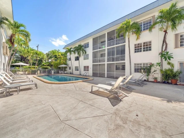 251 Galen Dr # 201E, Key Biscayne FL 33149
