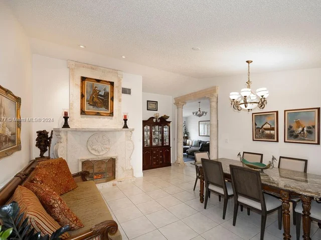 14430 SW 179th Ln, Miami FL 33177