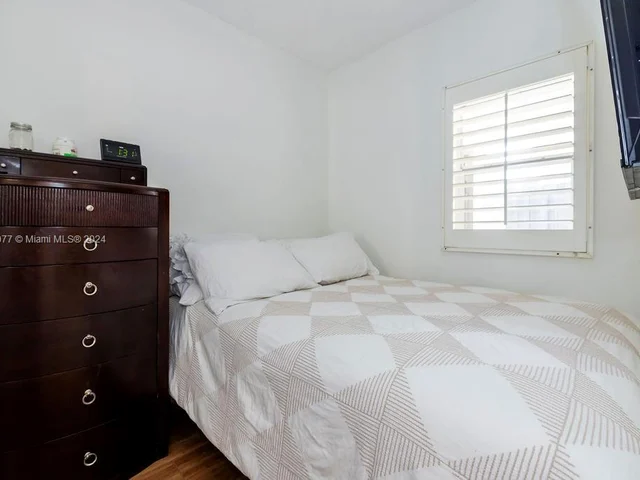 14430 SW 179th Ln, Miami FL 33177