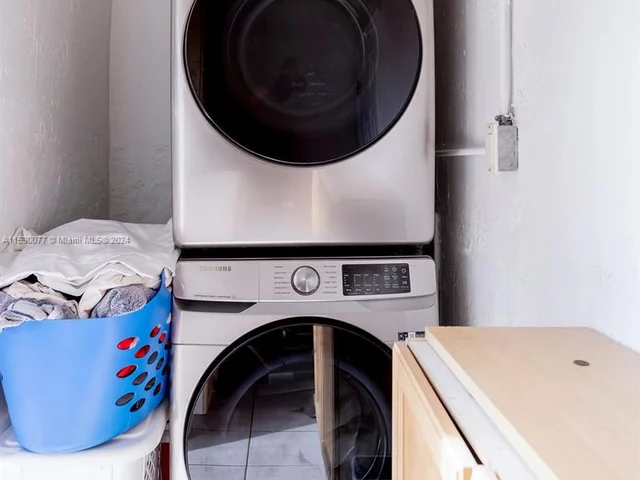 14430 SW 179th Ln, Miami FL 33177