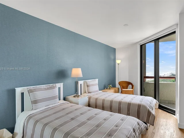 15645 Collins Ave # 603, Sunny Isles Beach FL 33160