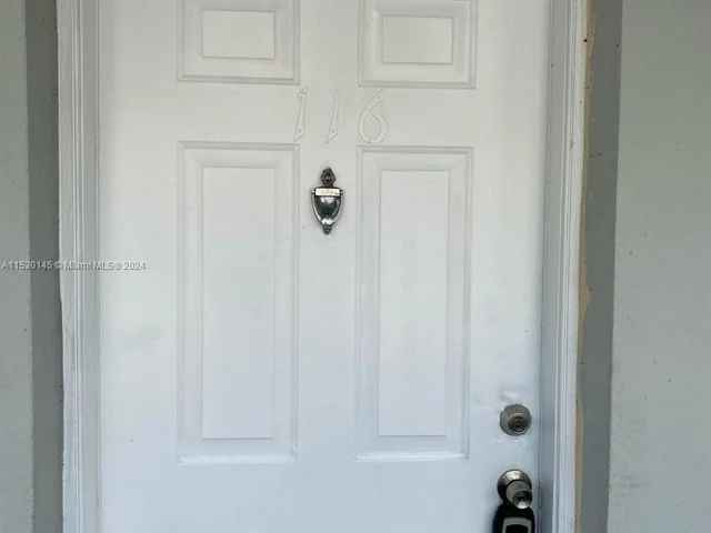 980 NE 170th St # 116, North Miami Beach FL 33162