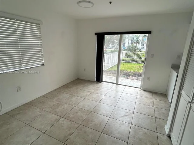 2058 NE 167th St # 118, North Miami Beach FL 33162