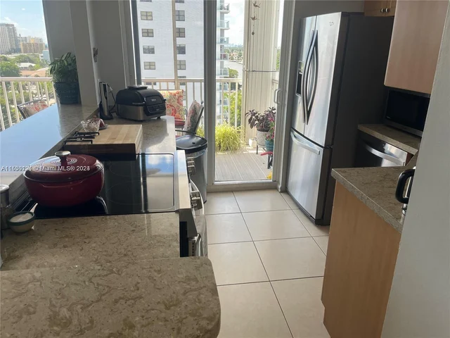 1505 N Riverside Dr # 1003, Pompano Beach FL 33062