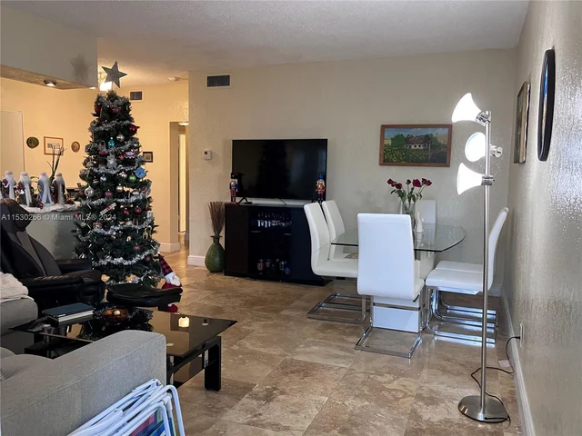 2200 S Ocean Dr # N107, Hollywood FL 33019