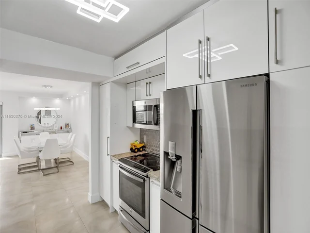 9225 Collins Ave # 912, Surfside FL 33154