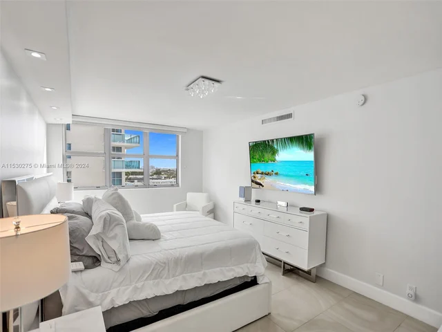 9225 Collins Ave # 912, Surfside FL 33154