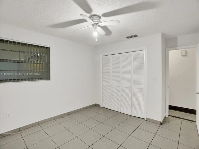 2921 Whitehead St # 0, Miami FL 33133