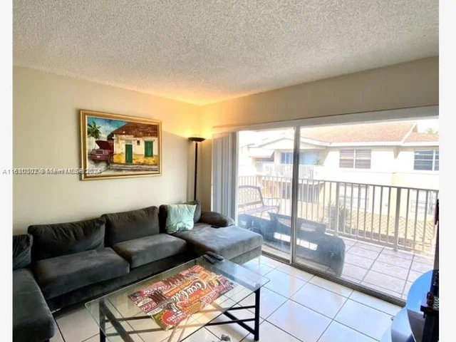 4154 NW 79th Ave # 2A, Doral FL 33166