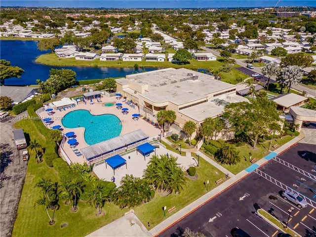 8621 NW 12th St # D178, Plantation FL 33322