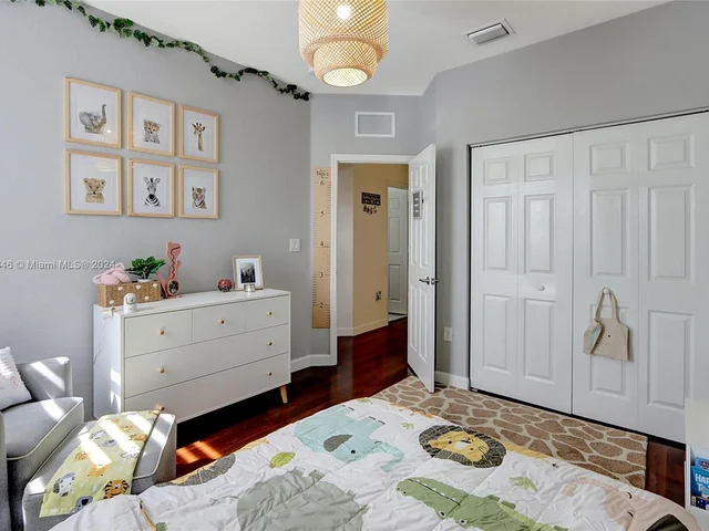 11433 SW 252nd Ter, Homestead FL 33032