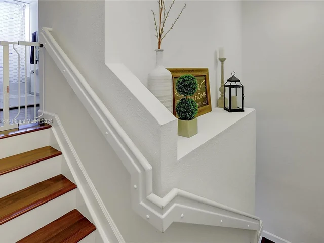 11433 SW 252nd Ter, Homestead FL 33032