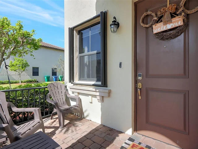 11433 SW 252nd Ter, Homestead FL 33032