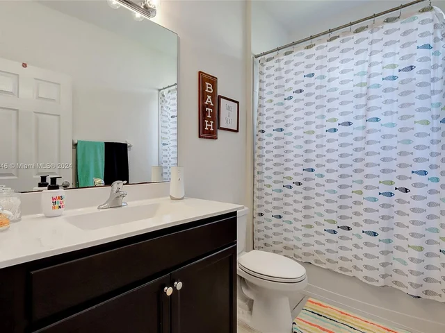 11433 SW 252nd Ter, Homestead FL 33032