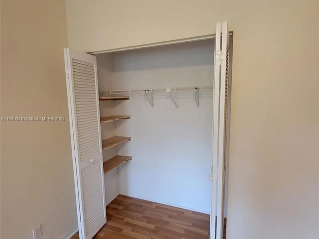 8700 NW 40th St # 8700, Coral Springs FL 33065