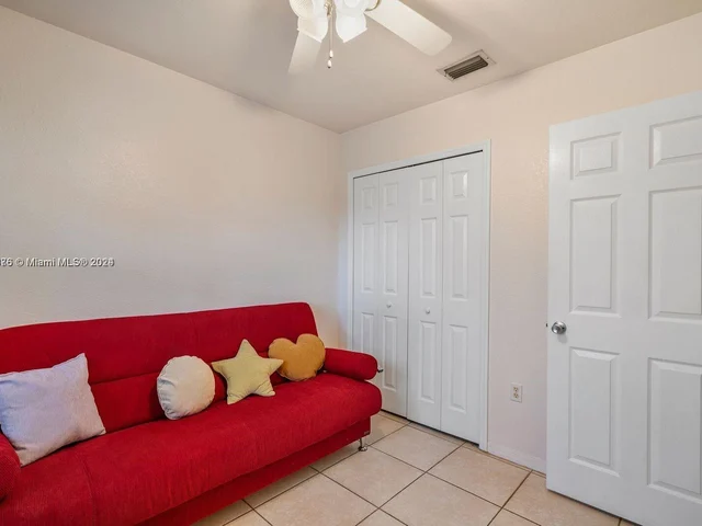 6757 NW 182nd St # 102, Hialeah FL 33015