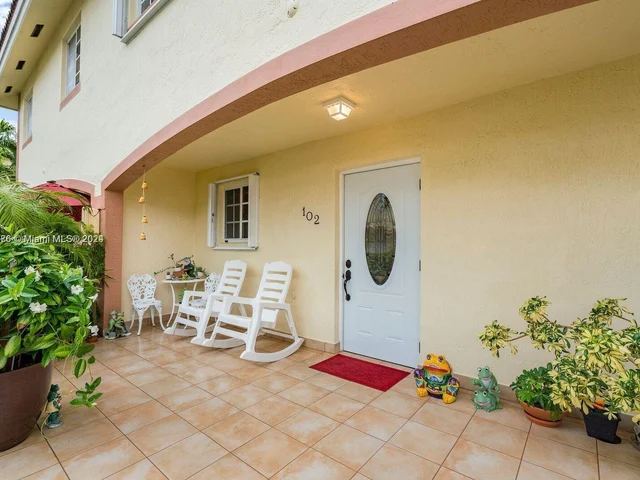 6757 NW 182nd St # 102, Hialeah FL 33015