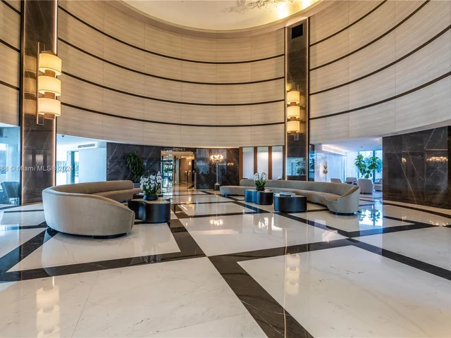 300 S Pointe Dr # 2606, Miami Beach FL 33139