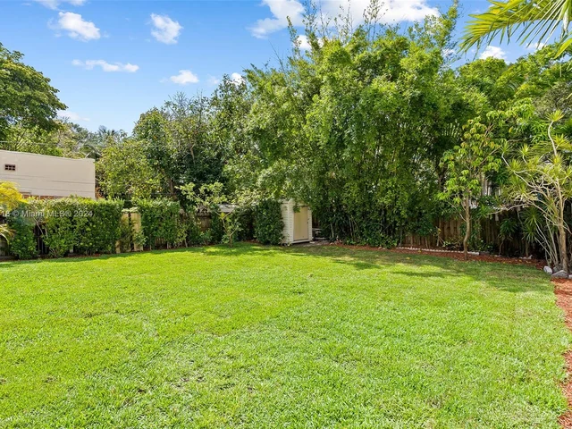 804 SE 6th Ct, Fort Lauderdale FL 33301