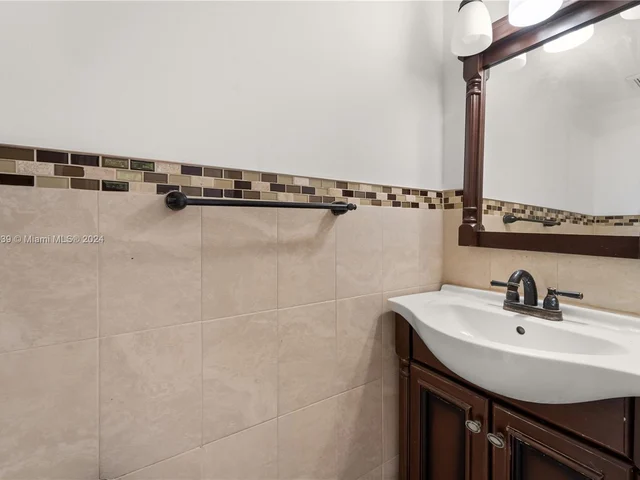 10815 SW 4th St # 12, Sweetwater FL 33174