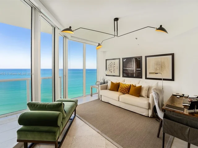 19333 Collins Ave, Sunny Isles Beach FL 33160