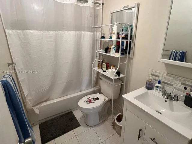 11016 SW 123rd Pl, Miami FL 33186