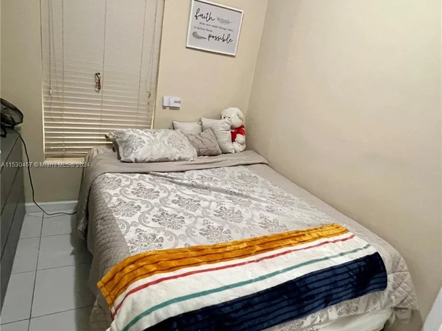 11016 SW 123rd Pl, Miami FL 33186