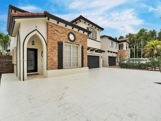 16634 SW 50th Ter, Miami FL 33185