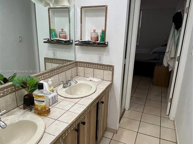 10865 SW 112th Ave # 212, Miami FL 33176