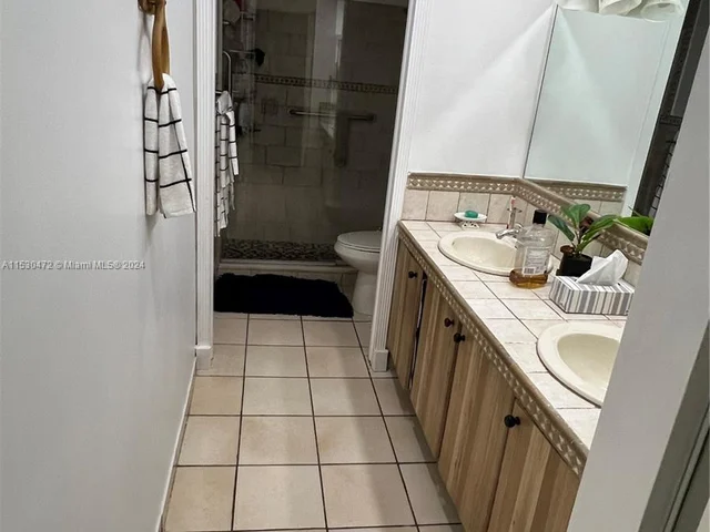 10865 SW 112th Ave # 212, Miami FL 33176