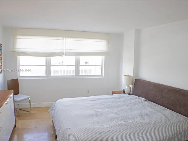 6917 Collins Ave # 722, Miami Beach FL 33141