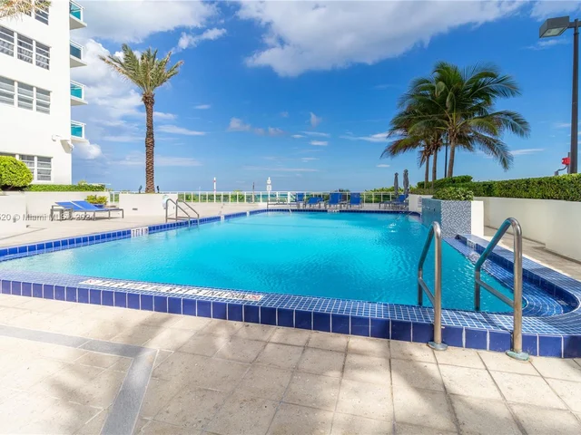 6917 Collins Ave # 722, Miami Beach FL 33141