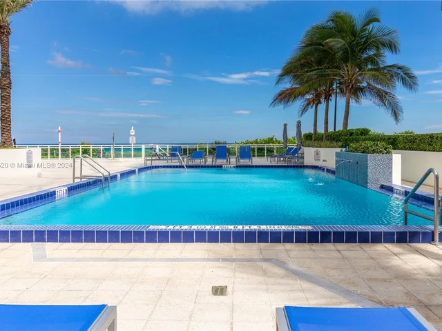 6917 Collins Ave # 722, Miami Beach FL 33141