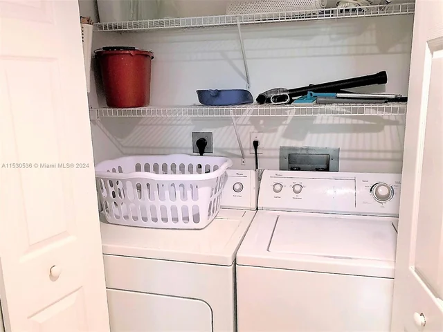 2080 S Ocean Drive # 803, Hallandale Beach FL 33009