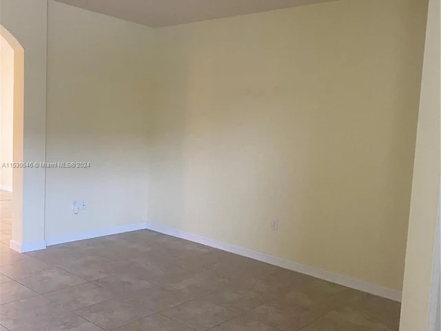 3212 SE 4th Ct # 3212, Homestead FL 33033