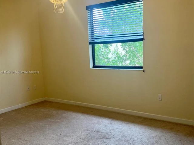 3212 SE 4th Ct # 3212, Homestead FL 33033