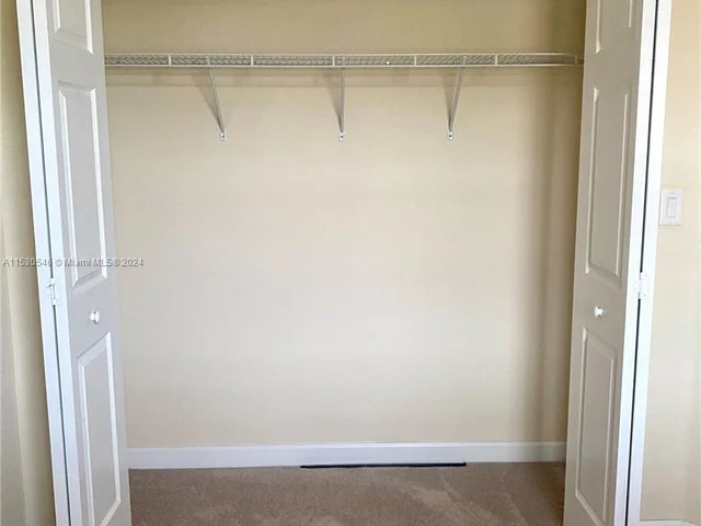 3212 SE 4th Ct # 3212, Homestead FL 33033