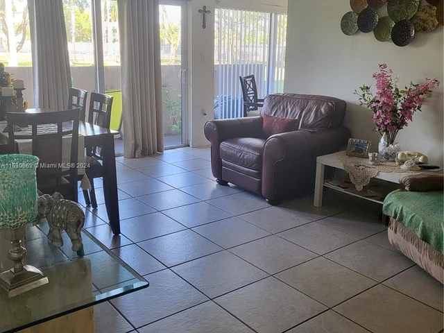 5700 SW 127th Ave # 1114, Miami FL 33183