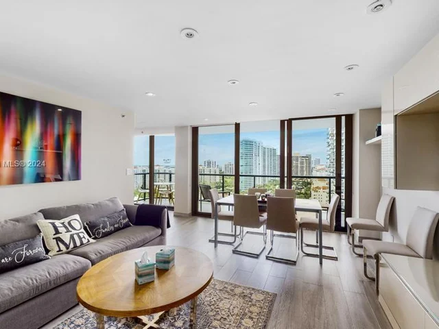 19667 Turnberry Way # 20F, Aventura FL 33180