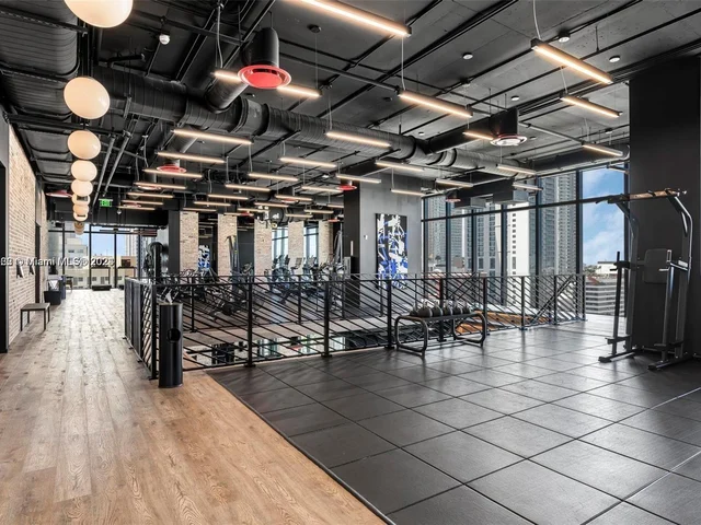 398 NE 5th St # 1903, Miami FL 33132