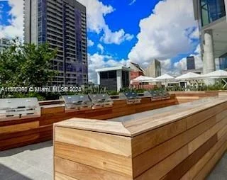 398 NE 5th St # 1903, Miami FL 33132