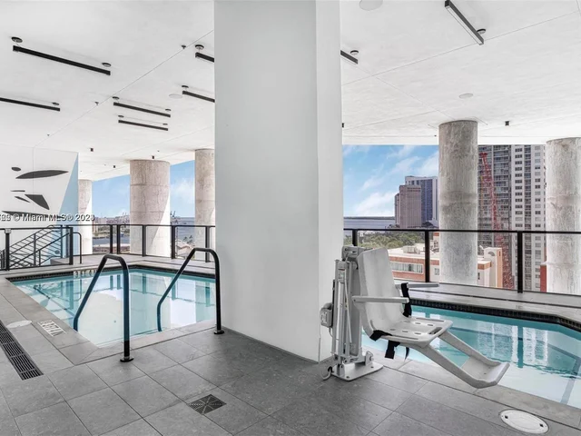 398 NE 5th St # 1903, Miami FL 33132