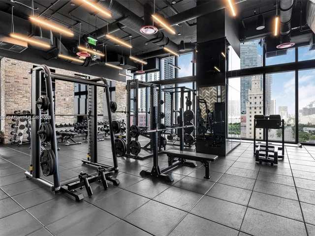 398 NE 5th St # 1903, Miami FL 33132