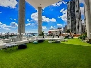 398 NE 5th St # 1903, Miami FL 33132