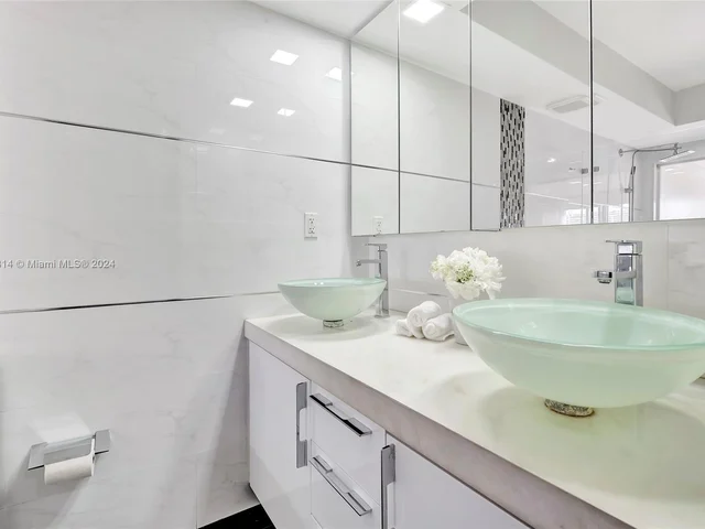 18181 NE 31st Ct # 1809, Aventura FL 33160