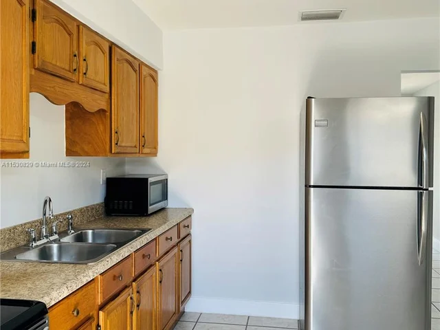 25423 SW 108th Ave # 25423, Homestead FL 33032