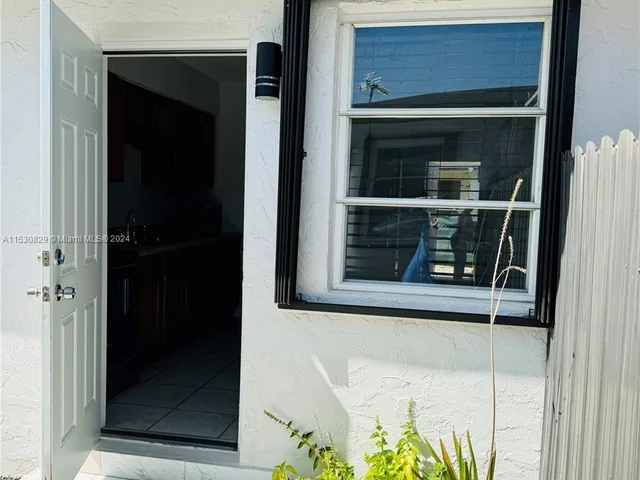 25423 SW 108th Ave # 25423, Homestead FL 33032