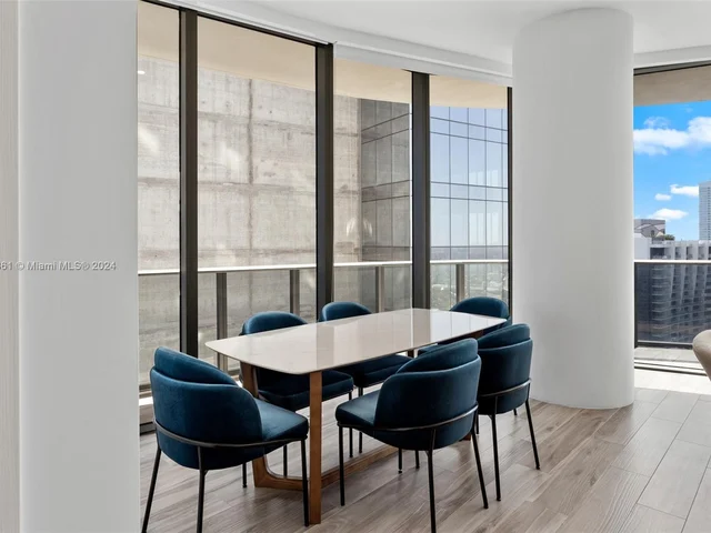 801 S Miami Ave # 4904, Miami FL 33130