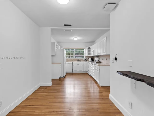 7800 SW 96th St, Miami FL 33156